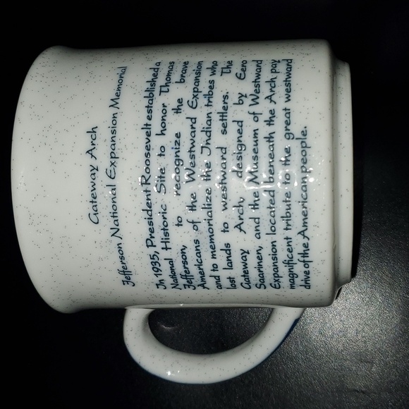 Gateway Arch Saint Louis‎ Missouri coffee Mug preowned euc - Picture 2 of 6